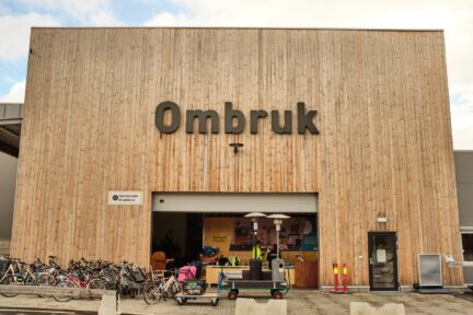 Ombrukssenteret "Ombruk".