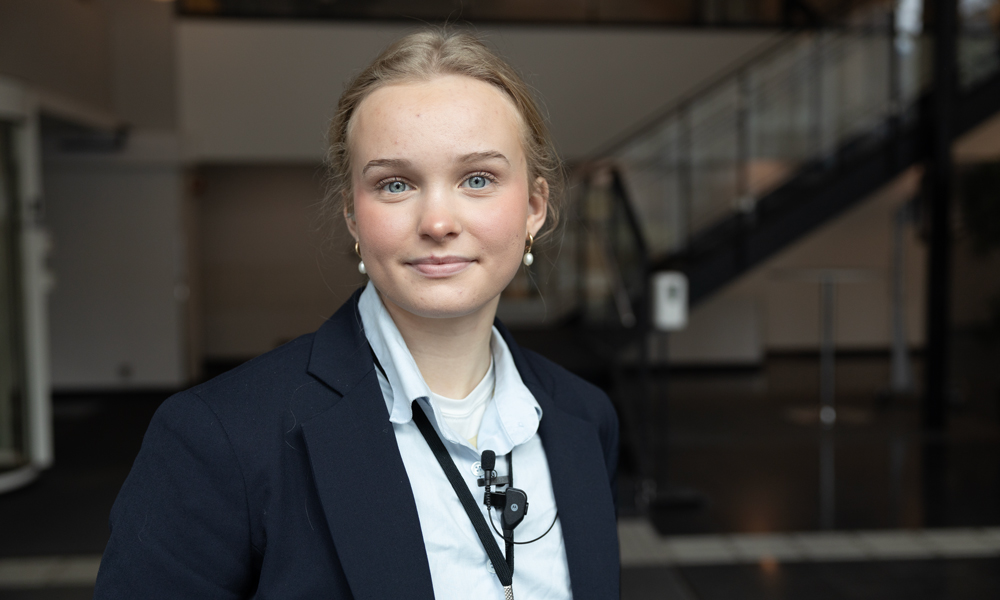 Portrett av tidligere kvinnelig lærling i DSS.