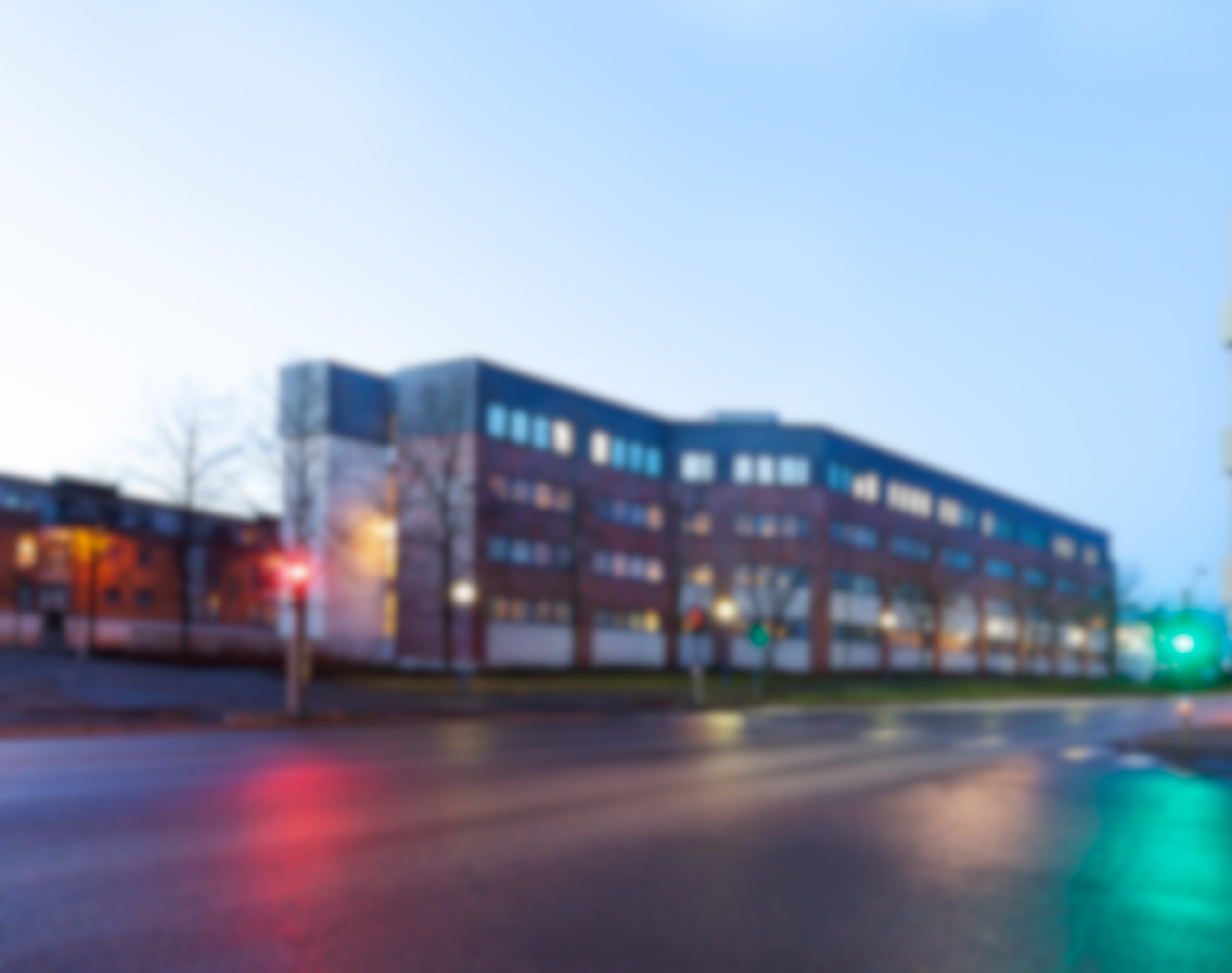 Kontorbygg med fire etasjer